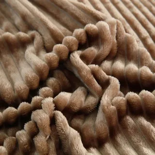 تصویر 1 از پتو مسافرتی قهوه ای گرم دلپذیر